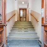 Elegant In Appartement Graz