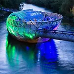 Apartment Elegant In *