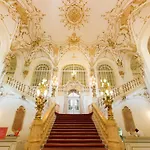 Elegant In Апартаменти *