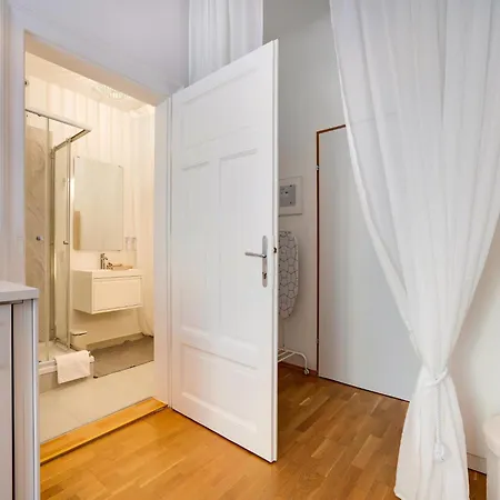 Elegant In Apartamento