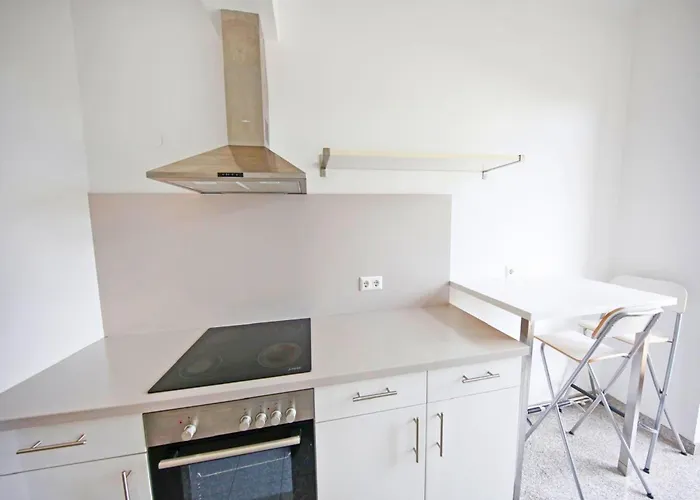 Apartment Elegant In *