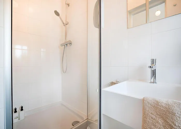 Elegant In Apartment Graz